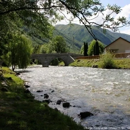 Les Hauts Plateaux 45 아파트