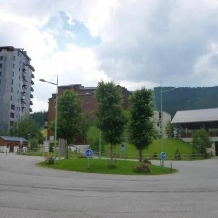 Les Hauts Plateaux 45 아파트
